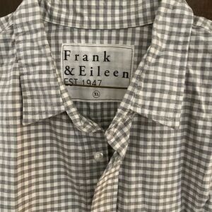 Frank & Eileen classic button down (men’s) shirt “Paul” style EUC bust 25” XL
